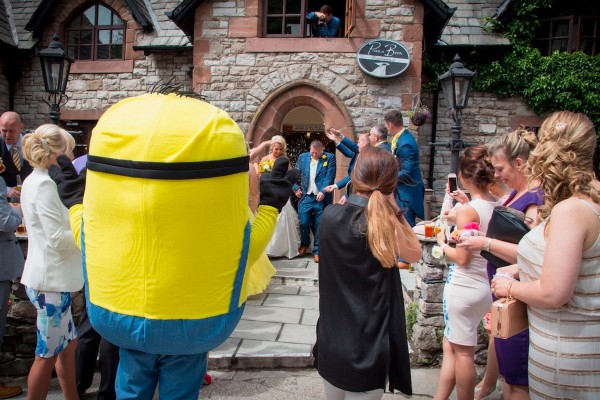 PAY-Minion-Wedding