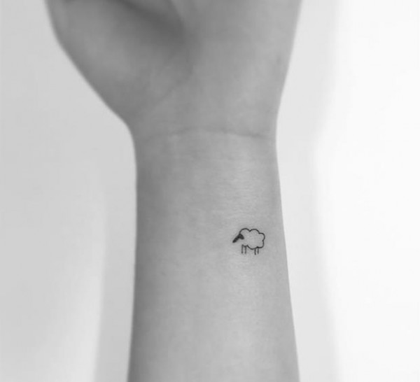 minimal-tattoos-playground-tat2-korea7 (Copy)